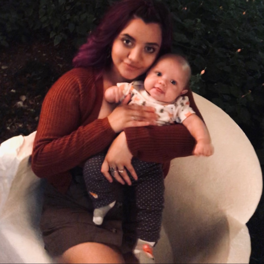 Meet your Posher, Gabriela